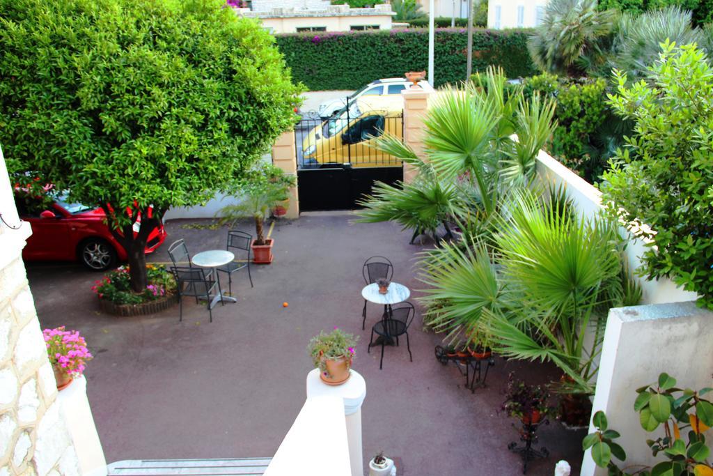 نيس Villa Mon Reve Apartements المظهر الخارجي الصورة